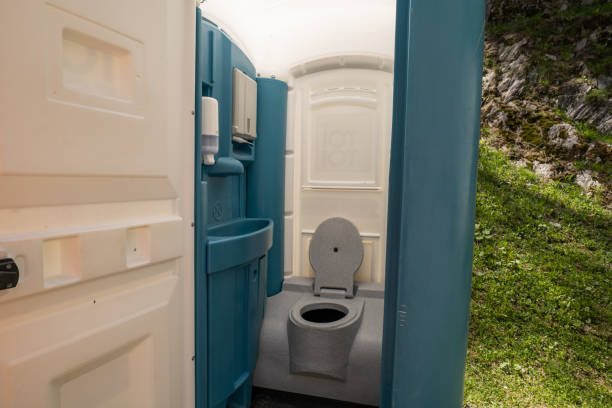 Professional porta potty rental in Philo, IL